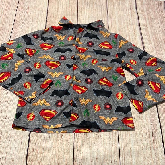 Justice League kid pajama Top. Size 8 - Picture 1 of 5